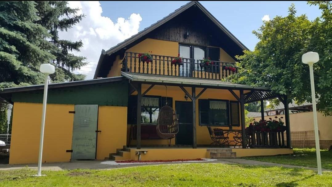 Kuca Ribarev San Villa Beocin Exterior photo